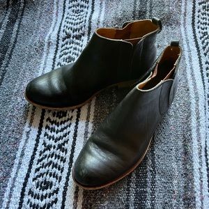 Korkease Velma 6.5 black chelsea style bootie ankle boot